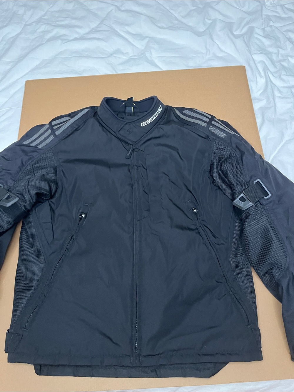 Scorpion  EXO black Men's Protective Riding Jacket. Size L Excellent condition